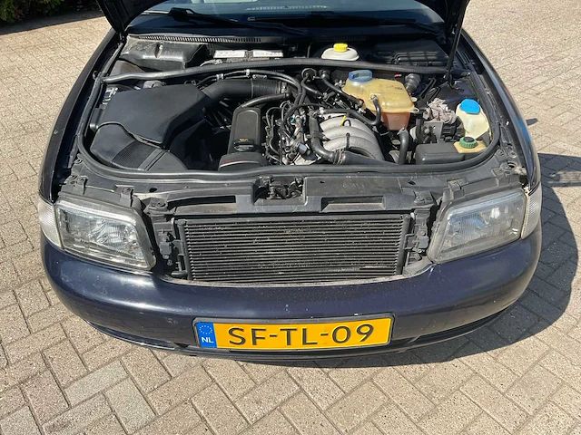 Audi a4 avant sf-tl-09 - afbeelding 17 van  27