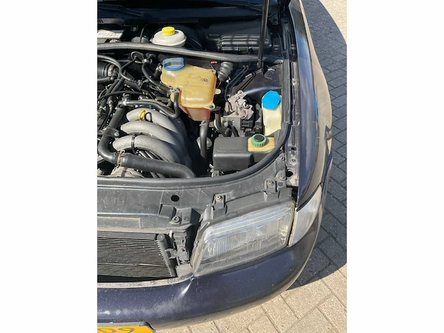 Audi a4 avant sf-tl-09 - afbeelding 18 van  27