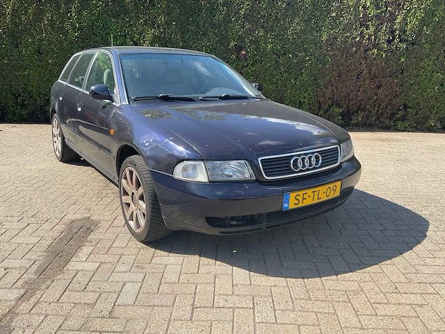 Audi a4 avant sf-tl-09 - afbeelding 12 van  27