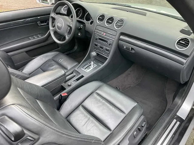 Audi a4 cabriolet 2.4 v6 pro line automaat, 08-pg-sz - afbeelding 7 van  30