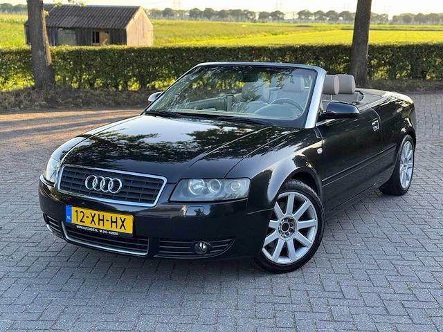 Audi a4 cabriolet 3.0 v6 2003 12-xh-hx - afbeelding 1 van  20
