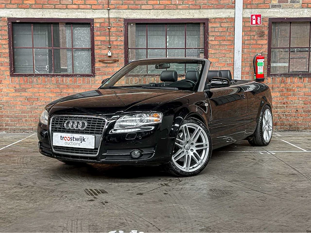 Audi a4 cabriolet 3.2 fsi v6 quattro pro line 256pk 2006, 70-sr-rl youngtimer - afbeelding 1 van  83