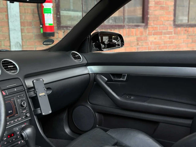 Audi a4 cabriolet 3.2 fsi v6 quattro pro line 256pk 2006, 70-sr-rl youngtimer - afbeelding 39 van  83