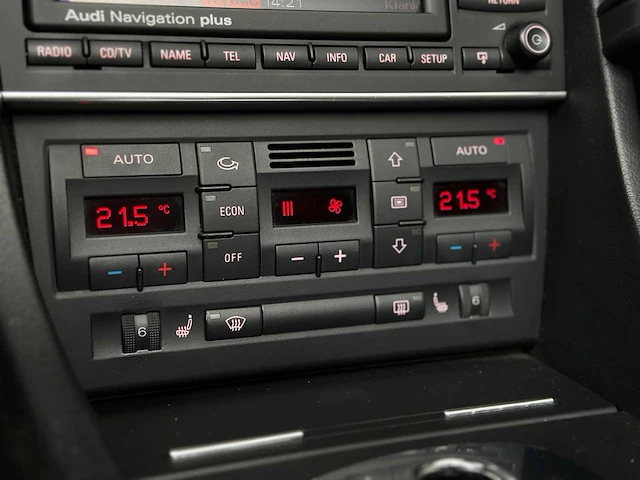 Audi a4 cabriolet 3.2 fsi v6 quattro pro line 256pk 2006, 70-sr-rl youngtimer - afbeelding 50 van  83