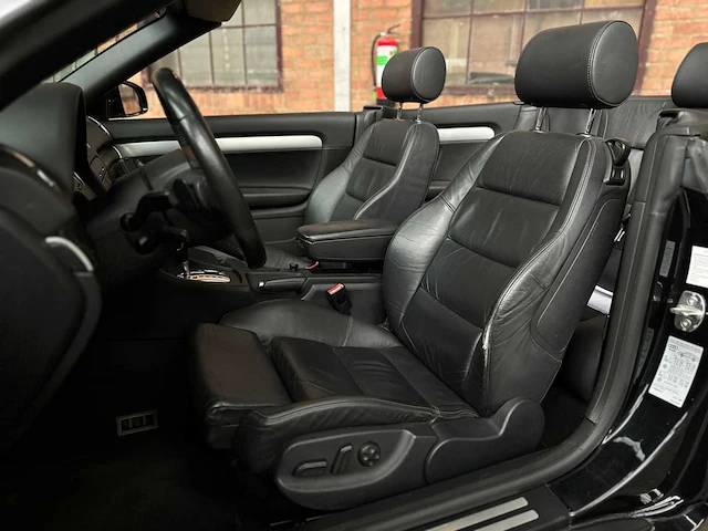 Audi a4 cabriolet 3.2 fsi v6 quattro pro line 256pk 2006, 70-sr-rl youngtimer - afbeelding 65 van  83