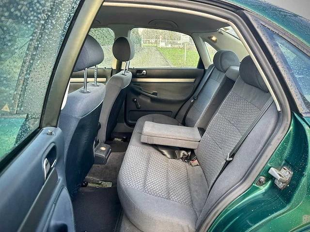 Audi a4 limousine 1.6 c advance, tg-fl-92 - afbeelding 14 van  15
