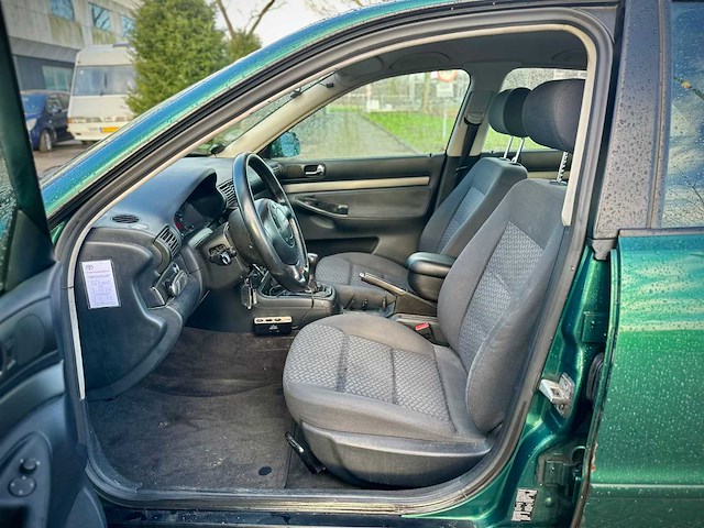 Audi a4 limousine 1.6 c advance, tg-fl-92 - afbeelding 11 van  15