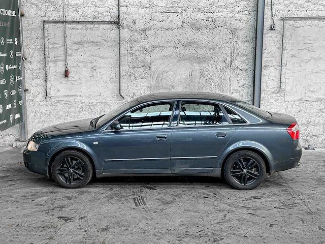 Audi a4 limousine 2.0 fsi 150pk 2002 75-jz-rp - afbeelding 9 van  28