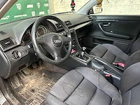Audi a4 limousine 2.0 fsi 150pk 2002 75-jz-rp - afbeelding 10 van  28