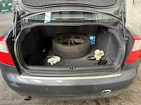 Audi a4 limousine 2.0 fsi 150pk 2002 75-jz-rp - afbeelding 21 van  28