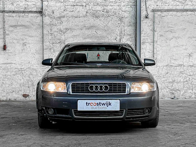 Audi a4 limousine 2.0 fsi 150pk 2002 75-jz-rp - afbeelding 23 van  28