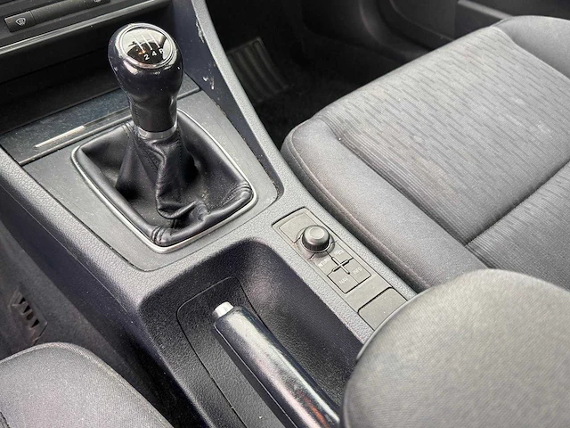 Audi a4 limousine 2.0 pro line, 37-sl-vs - afbeelding 2 van  16