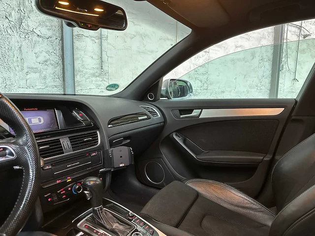 Audi a4 limousine 2.0 tfsi quattro pro line s 211pk 2010 (org-nl), 77-lxf-2 - afbeelding 9 van  40