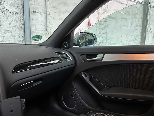 Audi a4 limousine 2.0 tfsi quattro pro line s 211pk 2010 (org-nl), 77-lxf-2 - afbeelding 19 van  40