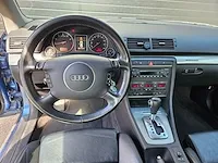 Audi a4 limousine 3.0 quattro pro line 63-nf-gt - afbeelding 4 van  22