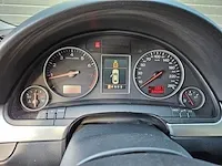 Audi a4 limousine 3.0 quattro pro line 63-nf-gt - afbeelding 7 van  22