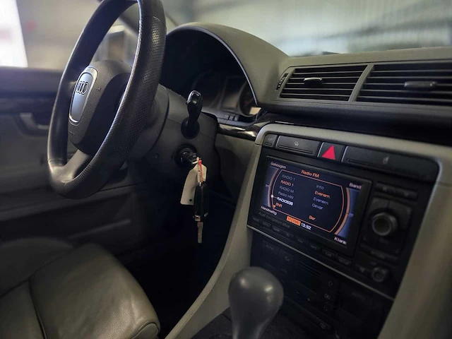 Audi a4 limousine 3.0 tdi q. pro line , 76-pz-rg - afbeelding 6 van  21