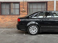 Audi a4 limousine 3.2 fsi v6 quattro 256pk 2005, n-609-jr youngtimer - afbeelding 2 van  46