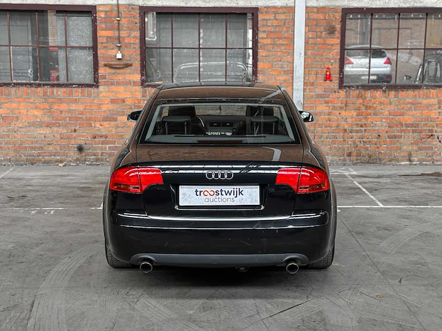 Audi a4 limousine 3.2 fsi v6 quattro 256pk 2005, n-609-jr youngtimer - afbeelding 7 van  46