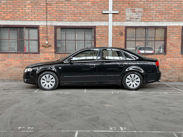 Audi a4 limousine 3.2 fsi v6 quattro 256pk 2005, n-609-jr youngtimer - afbeelding 10 van  46