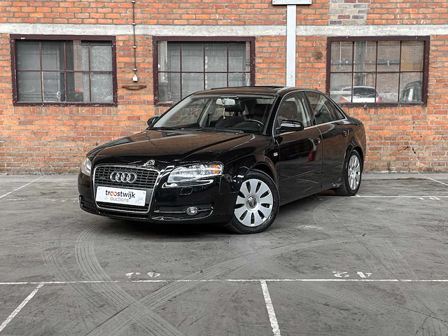 Audi a4 limousine 3.2 fsi v6 quattro 256pk 2005, n-609-jr youngtimer - afbeelding 12 van  46