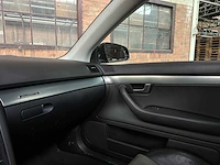 Audi a4 limousine 3.2 fsi v6 quattro 256pk 2005, n-609-jr youngtimer - afbeelding 24 van  46