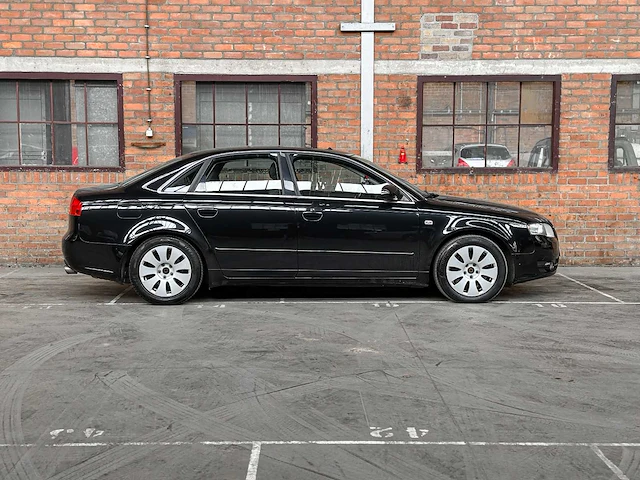 Audi a4 limousine 3.2 fsi v6 quattro 256pk 2005, n-609-jr youngtimer - afbeelding 46 van  46