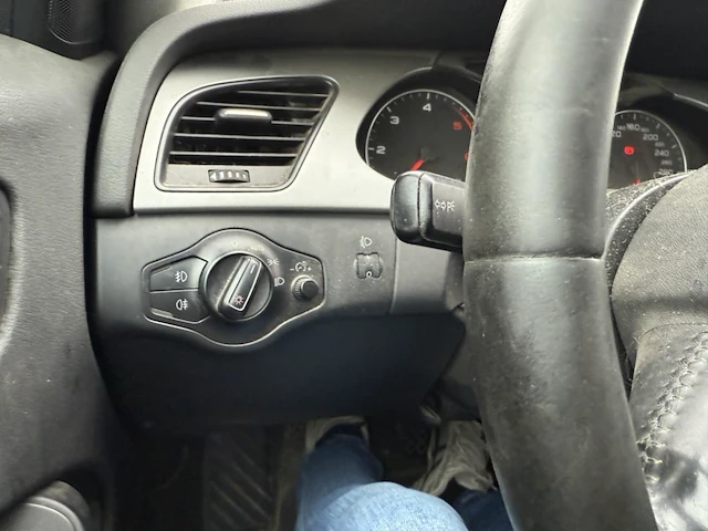 Audi a4,2011 - afbeelding 7 van  31