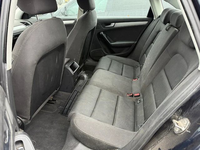 Audi a4,2011 - afbeelding 9 van  31