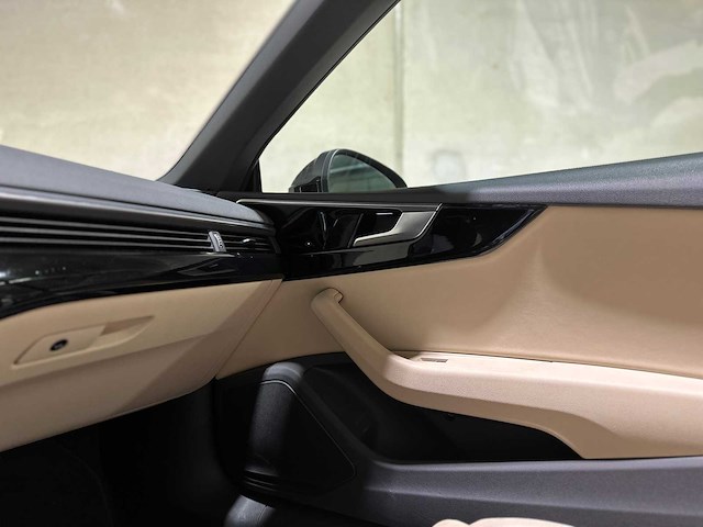 Audi a5 cabriolet 40 tfsi launch edition business 190pk 2020, h-028-sn - afbeelding 30 van  57