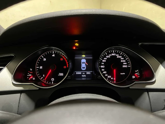 Audi a5 coupe s-line 3.0 tdi v6 quattro pro line 239pk 2008, 84-hrb-2 - afbeelding 28 van  46