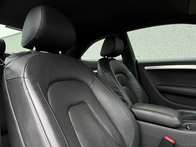 Audi a5 rs5 coupé 4.2 fsi v8 quattro | 43-xfv-6 - afbeelding 21 van  42