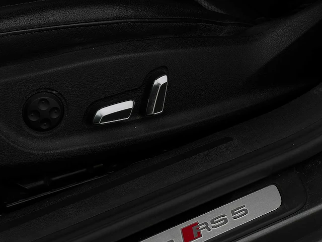 Audi a5 rs5 coupé 4.2 fsi v8 quattro | 43-xfv-6 - afbeelding 28 van  42