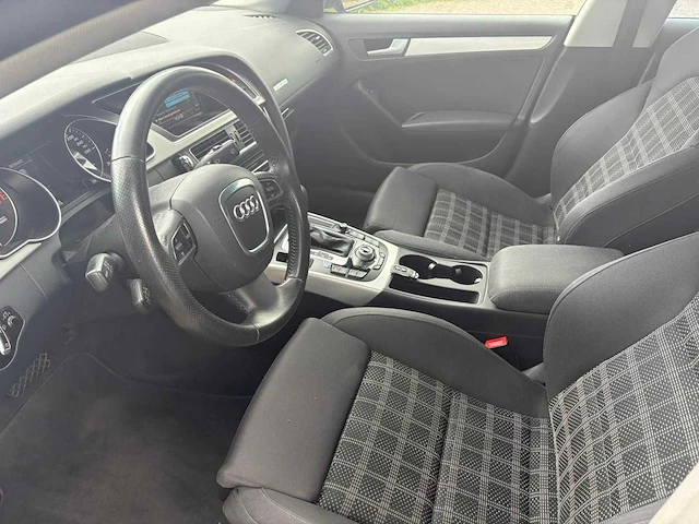 Audi a5 sportback 2.0 tfsi quattro , 23-kjx-1 - afbeelding 19 van  23