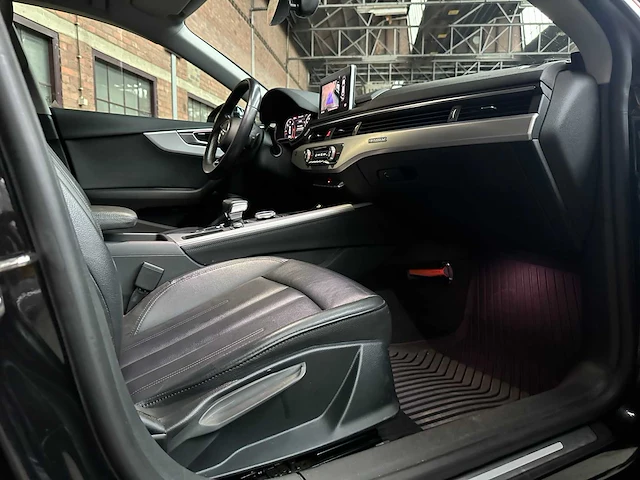 Audi a5 sportback 3.0 tdi v6 quattro design 218pk 2018 (origineel-nl), rz-924-v - afbeelding 22 van  40