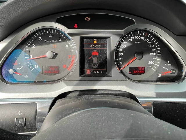 Audi a6 2.4 - personenauto - afbeelding 3 van  16