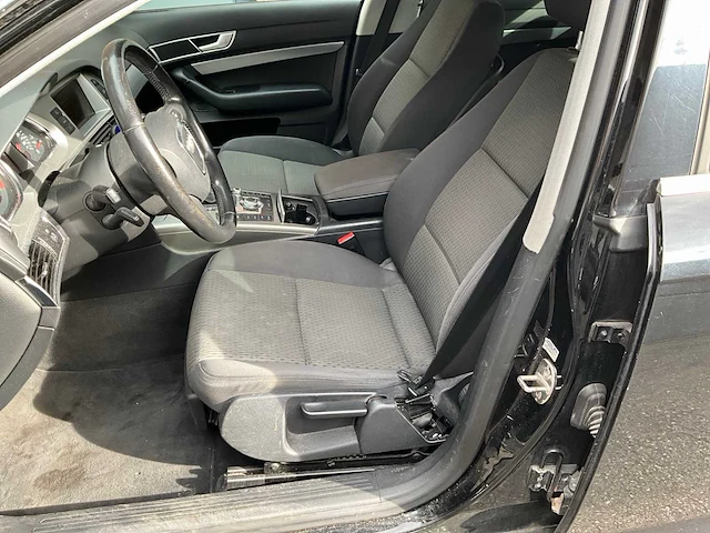 Audi a6 2.4 - personenauto - afbeelding 15 van  16