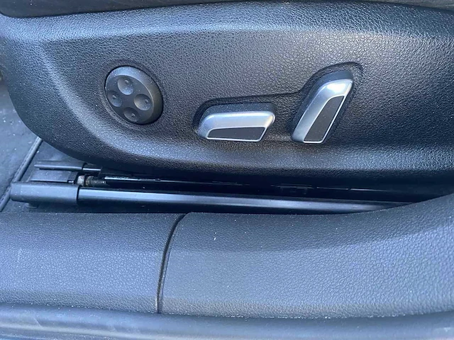 Audi a6 3.0 tdi s-line automaat, e-2810-hm - afbeelding 17 van  24