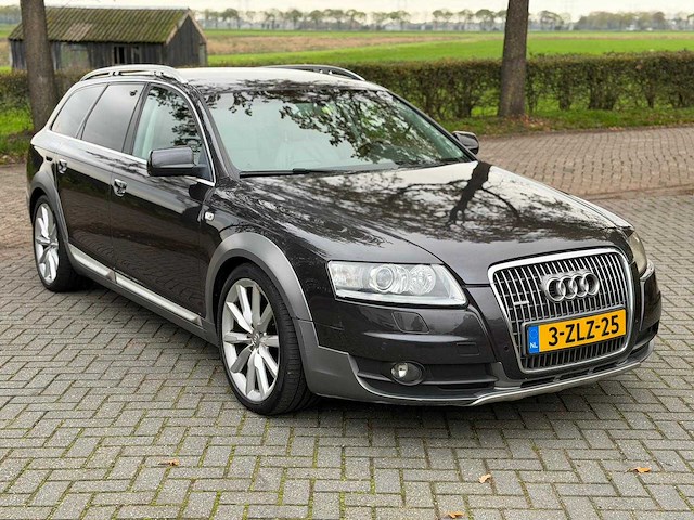 Audi a6 allroad quattro 3.2 v6 fsi pro line 3-zlz-25 - afbeelding 14 van  16