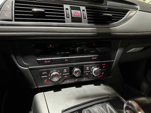 Audi a6 avant 2.0 tdi pro line plus search 136 pk 2013, pj-388-l - afbeelding 17 van  40