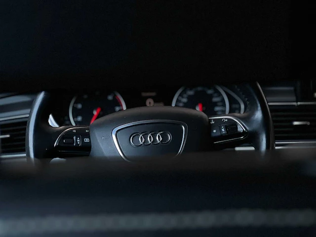 Audi a6 avant 2.0 tfsi business edition 179pk 2014 (origineel-nl), 5-tkf-70 - afbeelding 29 van  66