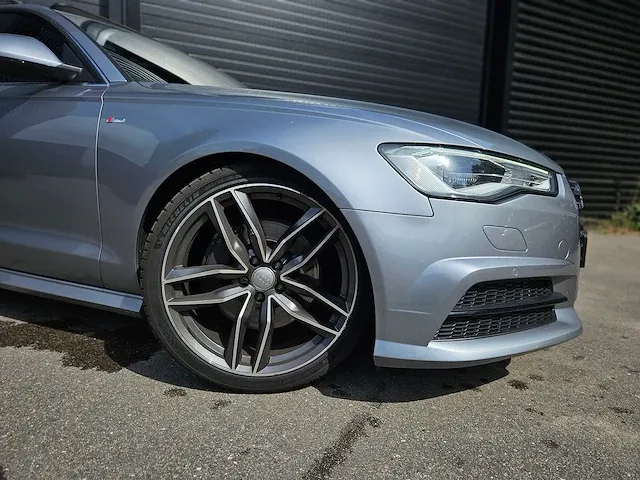 Audi a6 avant 2.0 tfsi q sport ed. - afbeelding 24 van  38