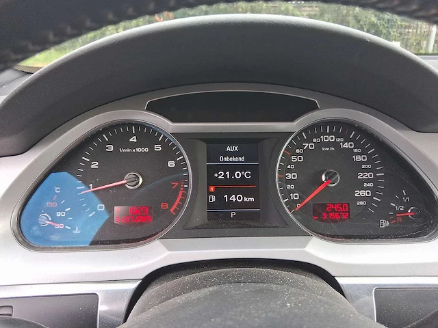 Audi a6 avant 2.0 tfsi s edition 2010 | 59-lkv-9 - afbeelding 6 van  37