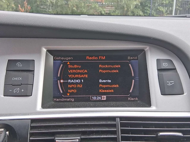 Audi a6 avant 2.0 tfsi s edition 2010 | 59-lkv-9 - afbeelding 13 van  37
