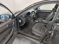 Audi a6 avant 2.4 5v advance , 30-dn-ts - afbeelding 6 van  19