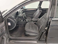 Audi a6 avant 2.4 5v advance , 30-dn-ts - afbeelding 15 van  19