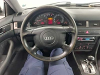 Audi a6 avant 2.4 5v advance , 30-dn-ts - afbeelding 17 van  19