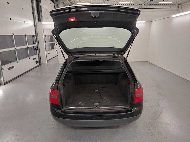 Audi a6 avant 2.4 5v advance , 30-dn-ts - afbeelding 8 van  19