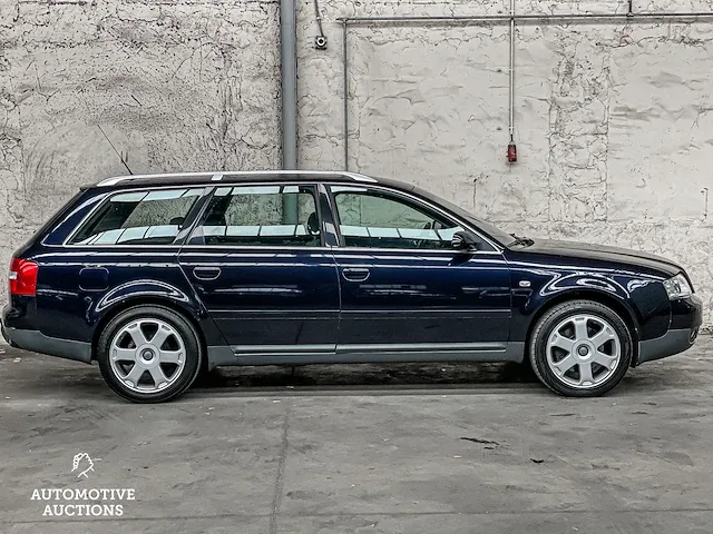 Audi a6 avant 2.4 exclusive mt 170pk 2002 -orig. nl-, 04-jn-tn -youngtimer- - afbeelding 13 van  50