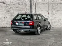 Audi a6 avant 2.4 exclusive mt 170pk 2002 -orig. nl-, 04-jn-tn -youngtimer- - afbeelding 16 van  50